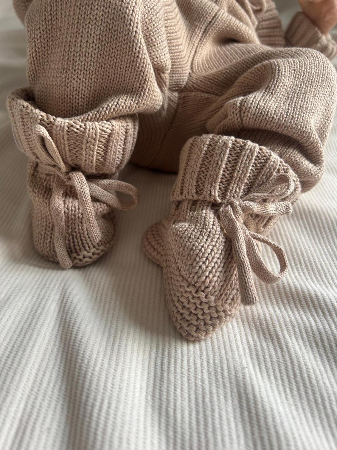 Chaussons tricotés camel - collection Little Love